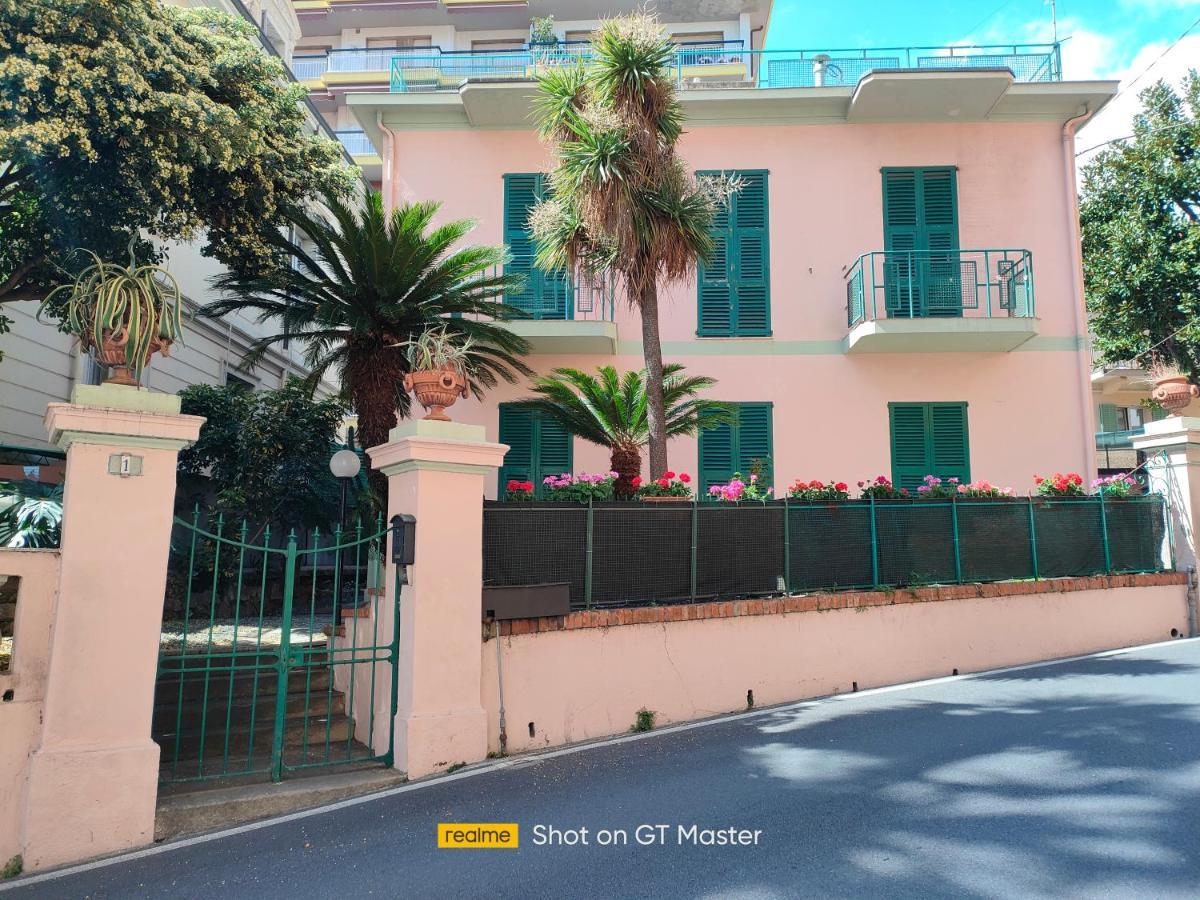 Villa Arcobaleno Rondo Garibaldi San Remo Extérieur photo